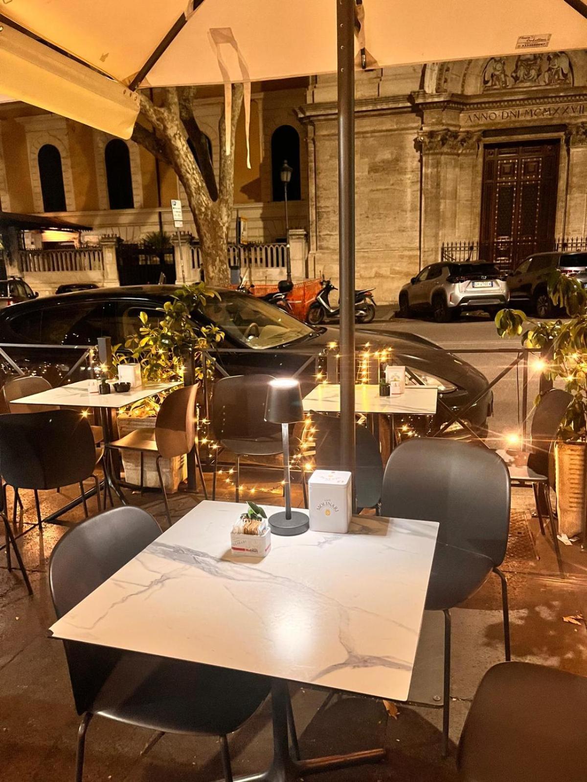 Monia Coliseum Apartment Rome Bagian luar foto